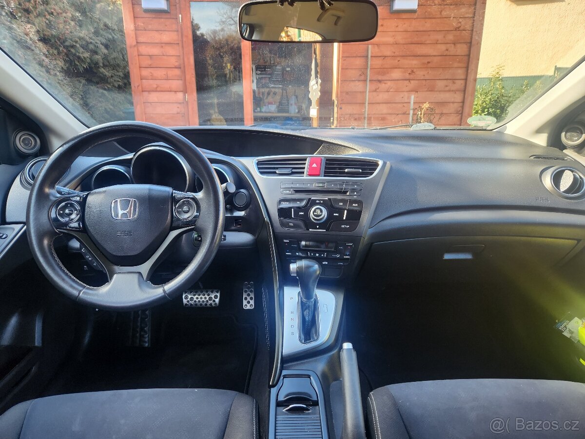 Honda Civic 1.8i Automat - 6