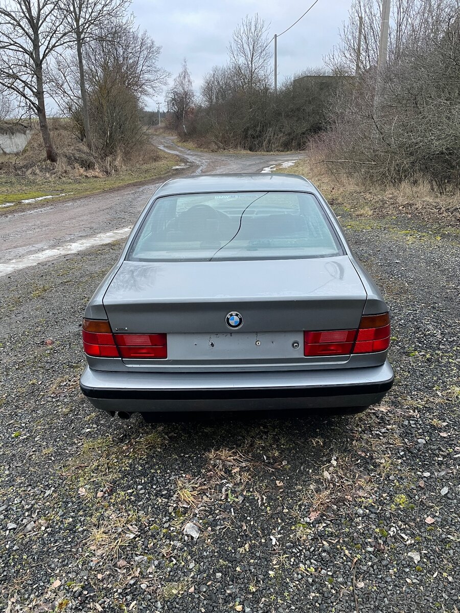 BMW e34 520i m50b20 - 6