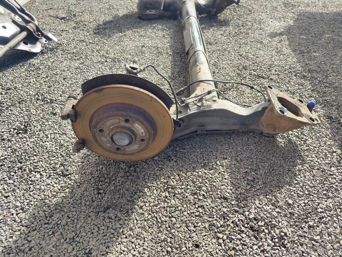 Zadní náprava a nápravnice Partner / Berlingo 08-12 - 6