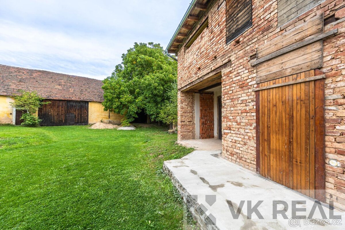 Prodej bývalé zemědělské usedlosti, pozemek 1.232 m, Chotíko - 6