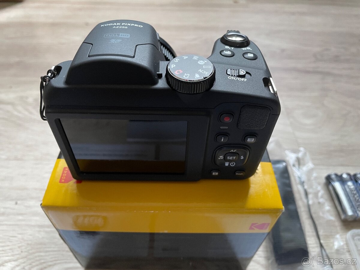 Prodám Kodak PIXPRO AZ255 - 6
