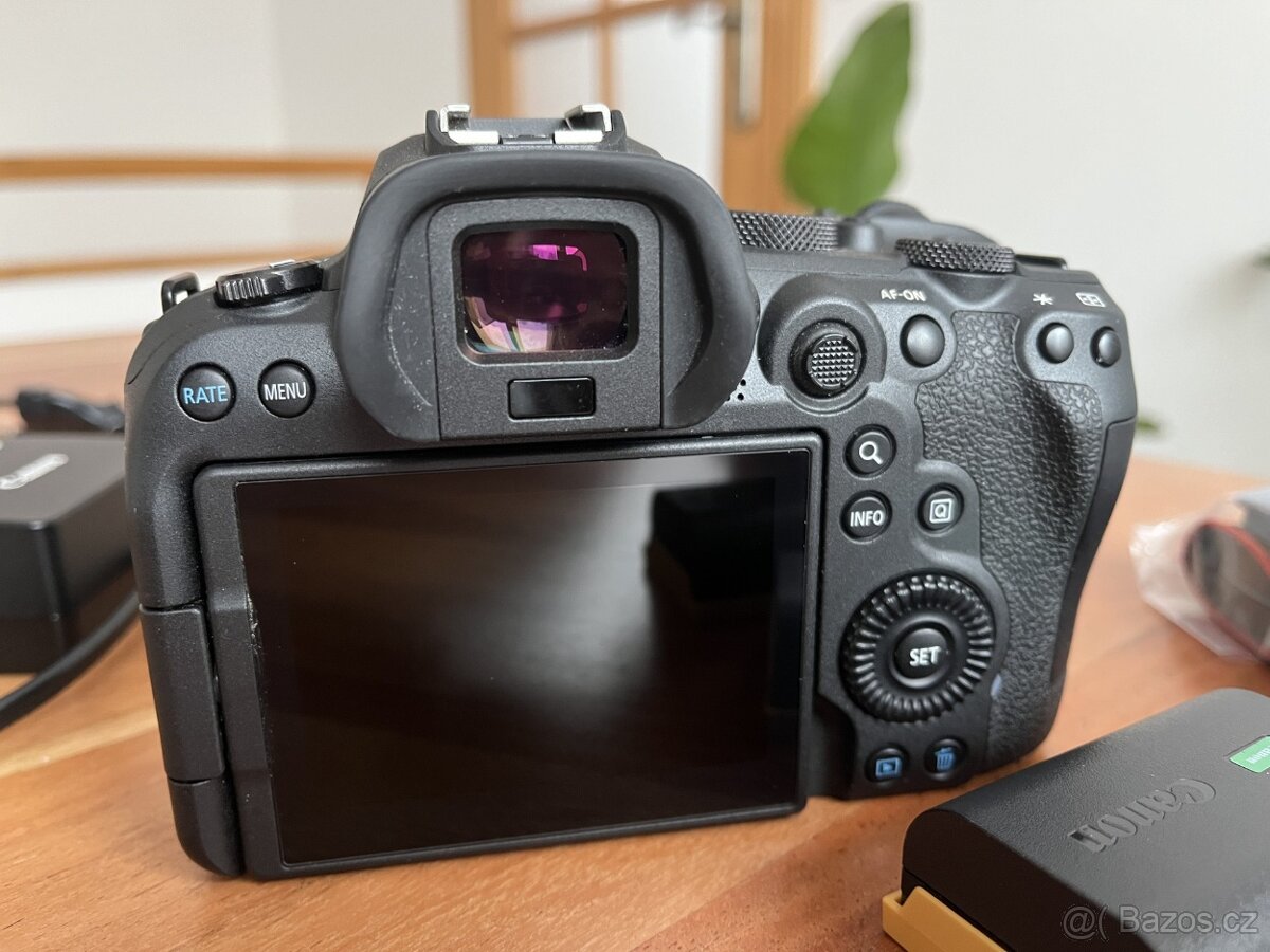 Canon EOS R6 – TOP stav + 2x ORIGINÁL baterie + SD karta San - 6