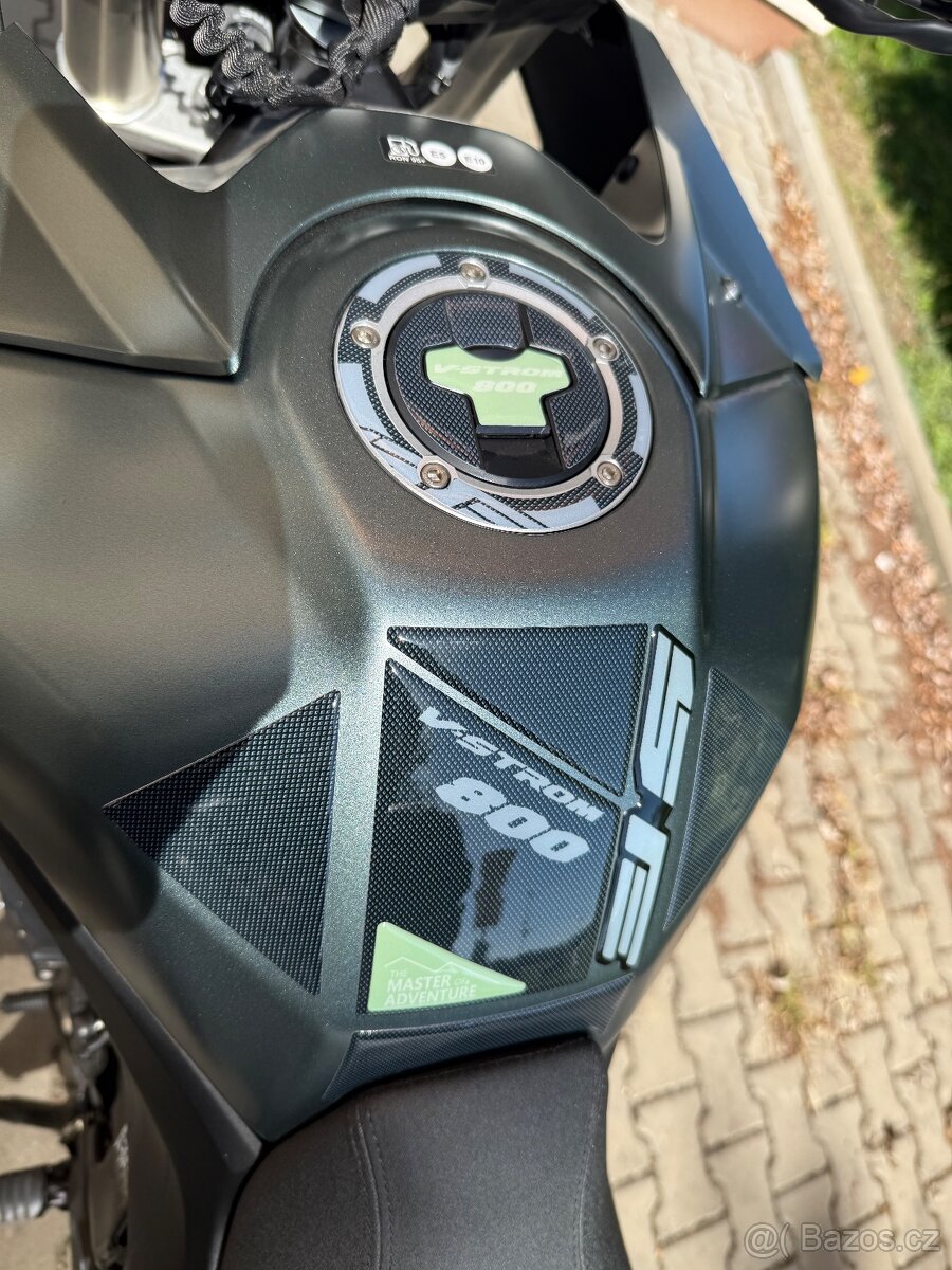 Prodám Suzuki V-Strom 800 - 6