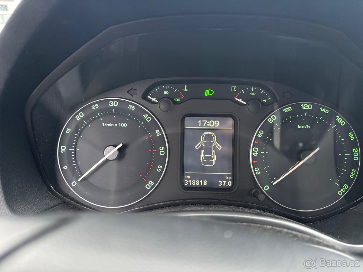 Škoda octavia, edition 100 - 6