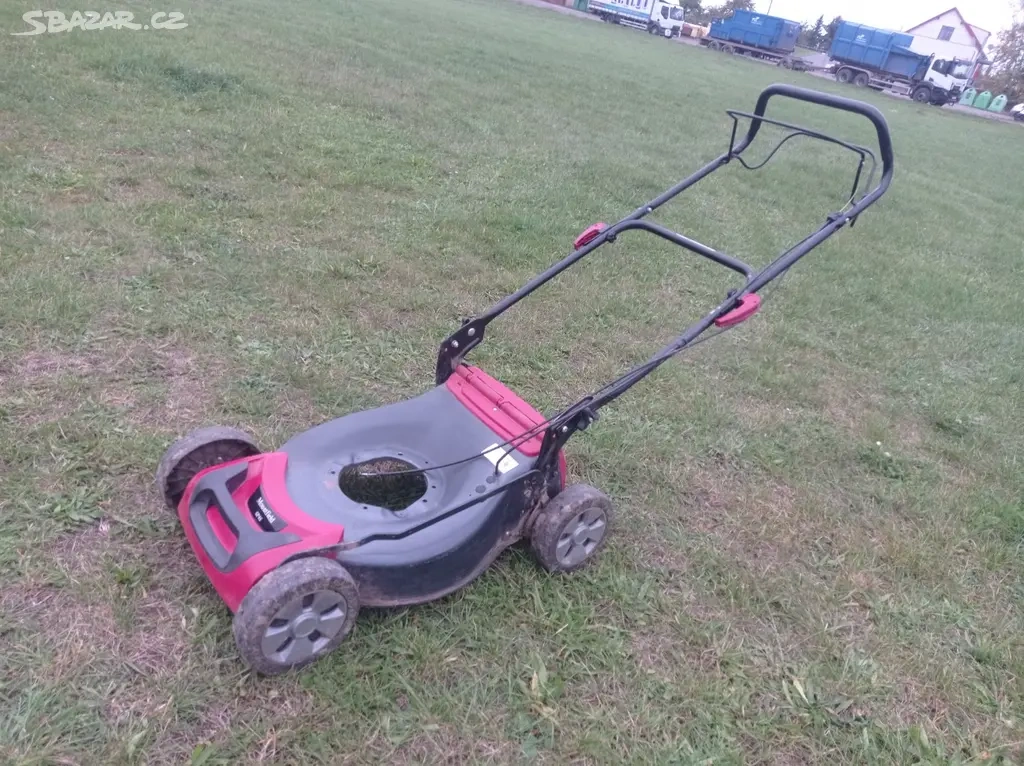 Podvozek na travní sekačku - 6