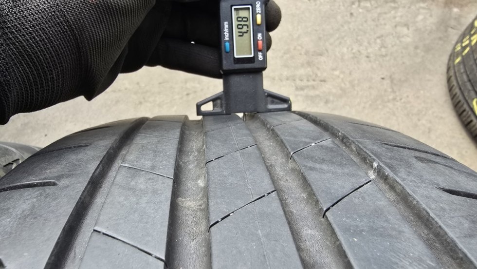 Letní pneu 225/55/17 Bridgestone - 6