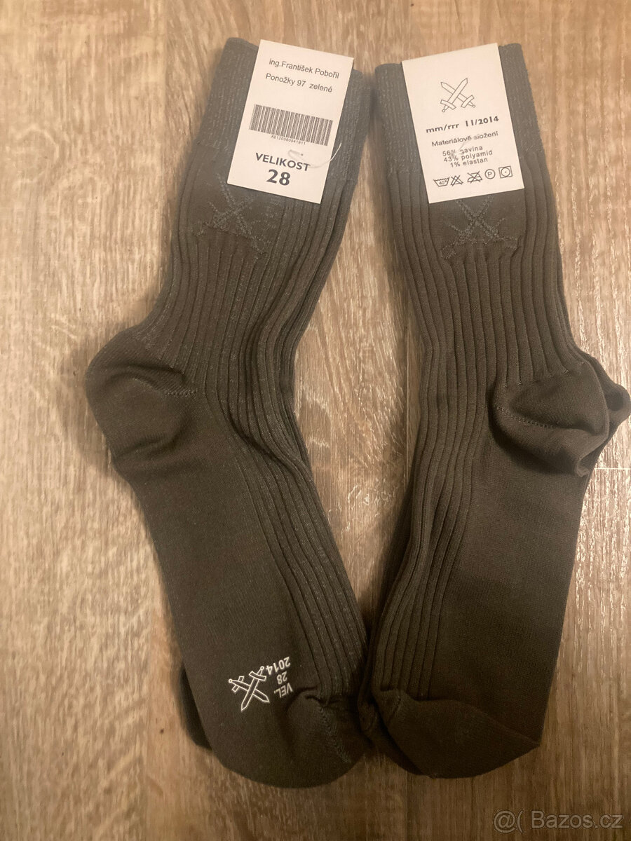 pracovní maskáče, tzv. špíny, čutora, kukla, ponožky - 6