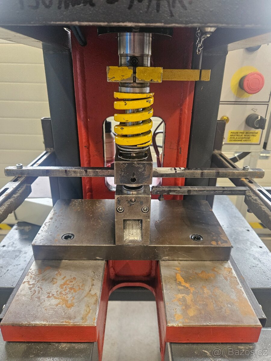 Hydraulický montážní lis HŠV Polička - CMS 2,5 DM - 6