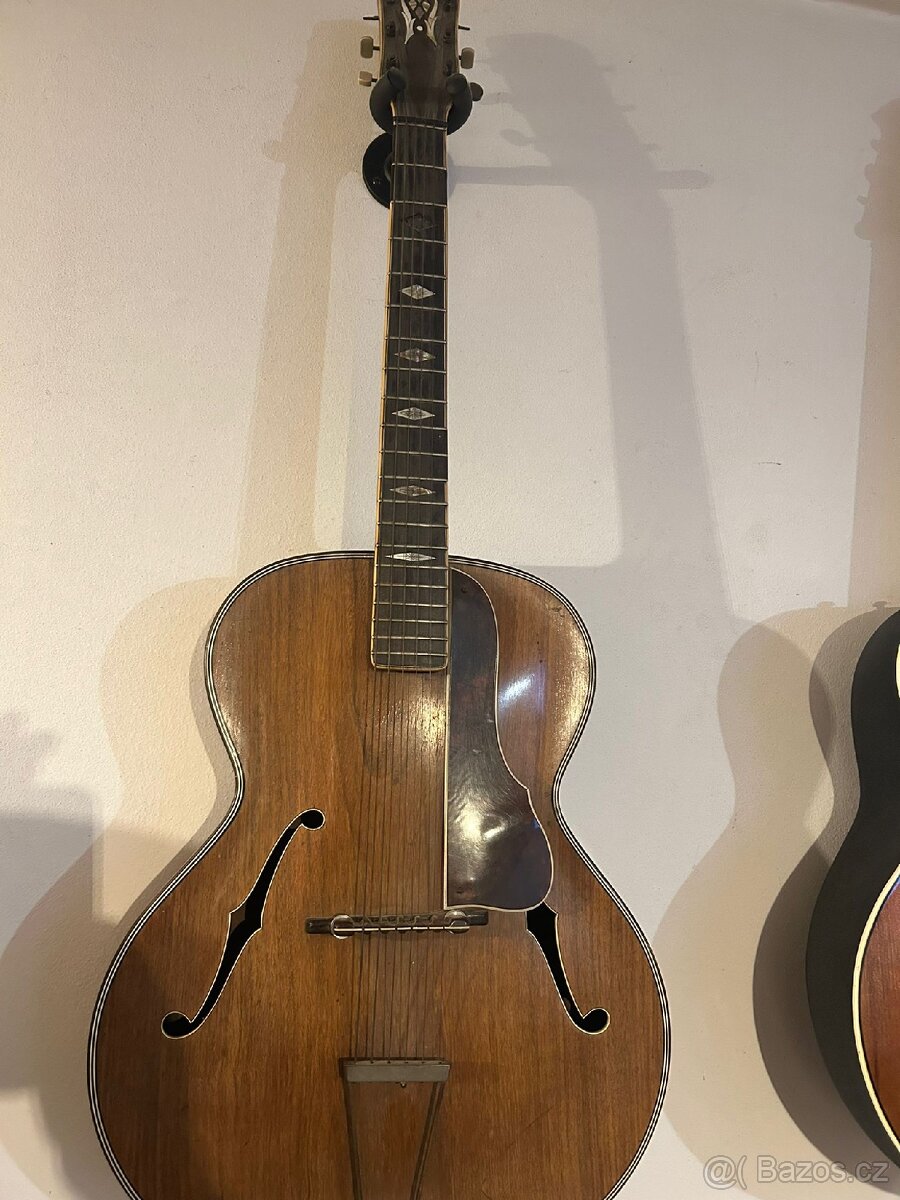 Cremona, Brauer, Stará kytara,Gibson - 6