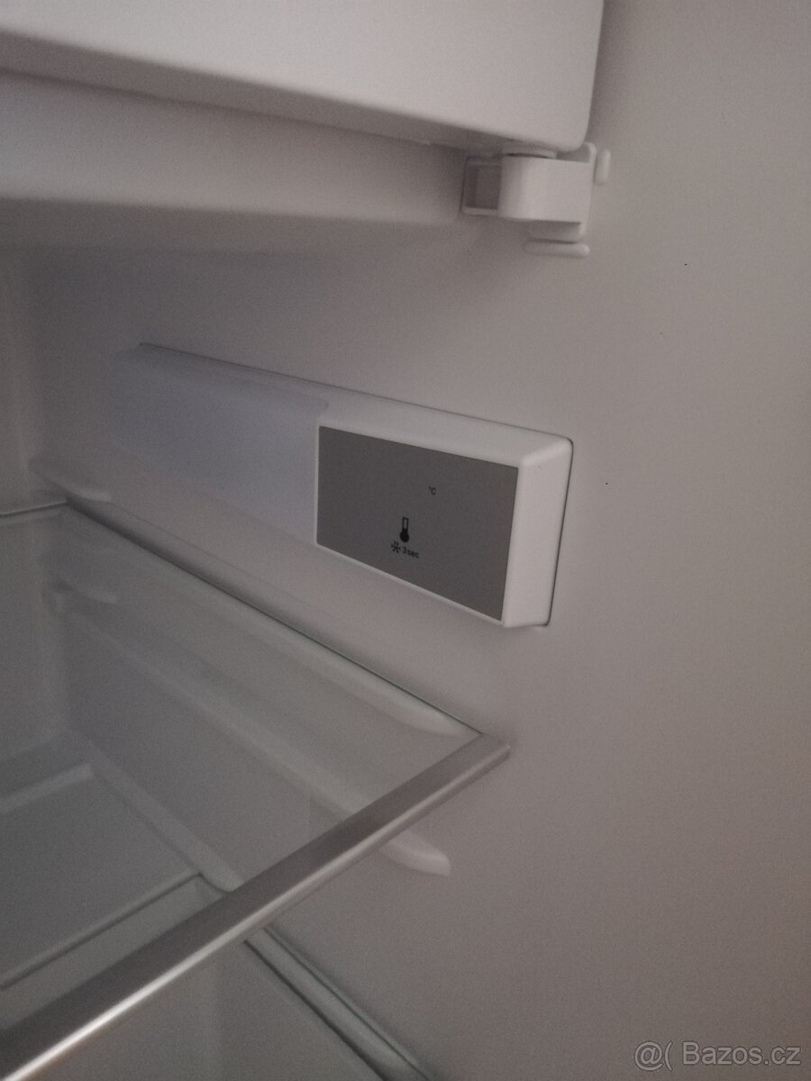 Lednička s mrazicí přihrádkou Electrolux - 6