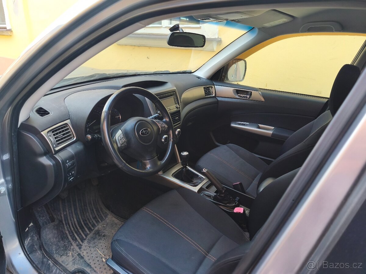 Prodám Subaru Forester 2.0d - 6