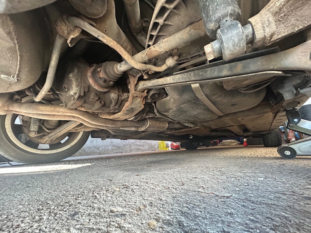 BMW E46 320i 125kw - 6