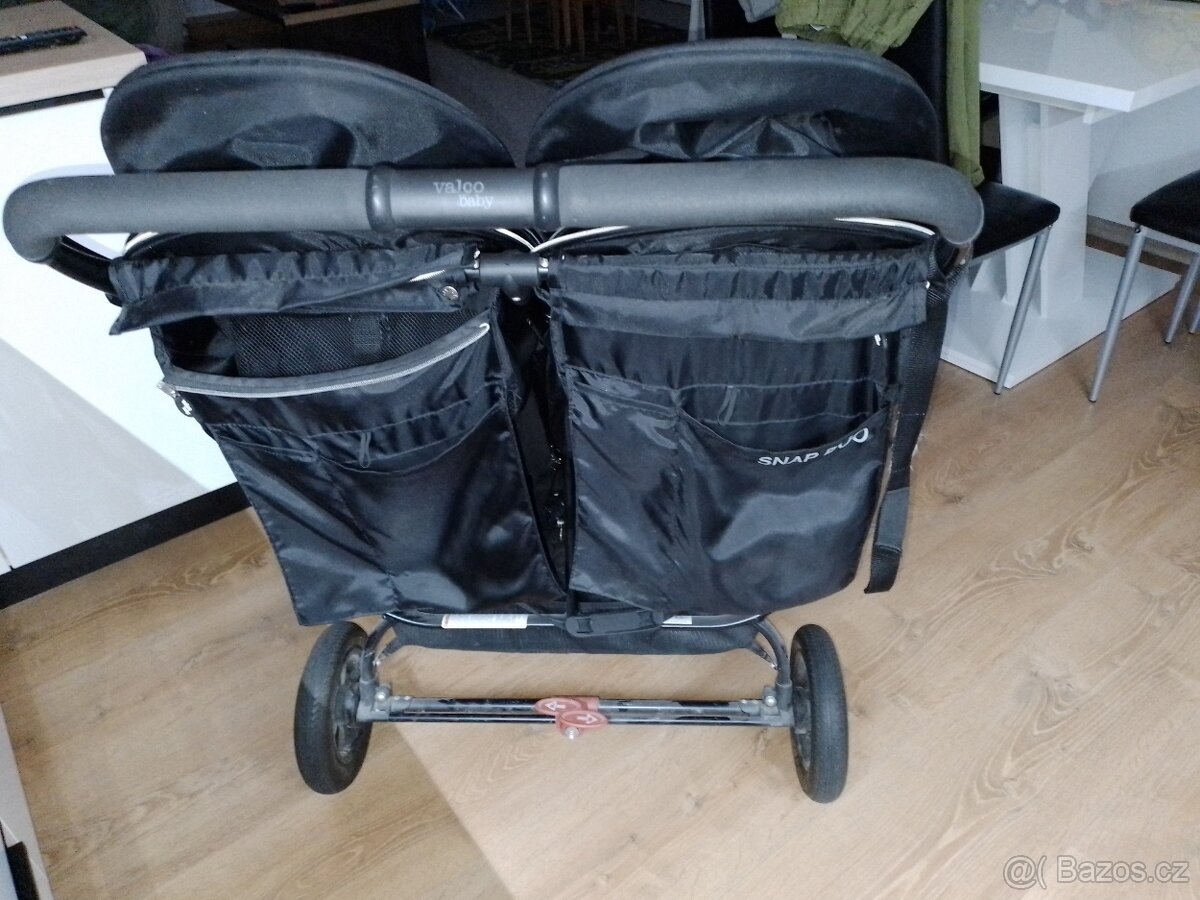 Kočár pro dvojčata...lehoučký - 6