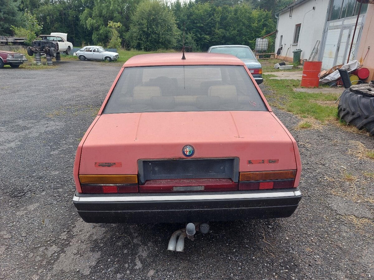 Alfa Romeo 90 2.4 TD, bez dokladů. - 6