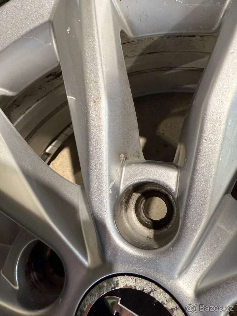 Alu kola MINORIS R16 5x112 ET46 + letní pneu - 6