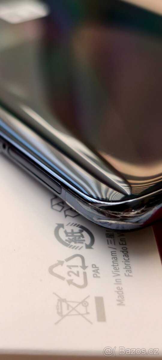 Zánovní 6GB RAM/128GB Samsung Galaxy A51 + zdarma kryt a usb - 6