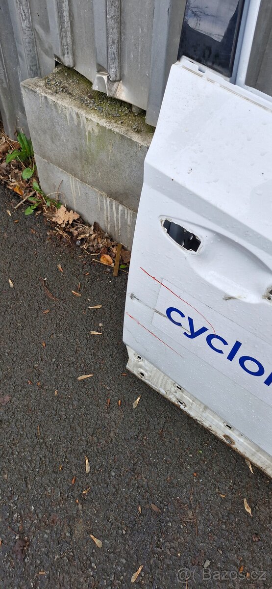 Prave predni dvere hyundai tucson - 6