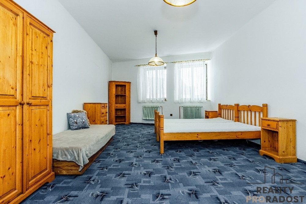 Zavedený penzion v Chlumu u Třeboně s restaurací na krásném - 6