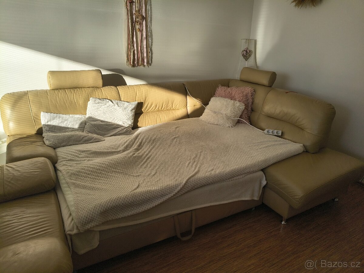 Spěchá Kožená pohovka s křeslem - 6