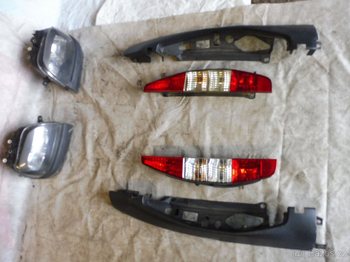 Prodám díly z nebouraného FIATU DOBLO 1,9 JTD, rv: 2002 - 6