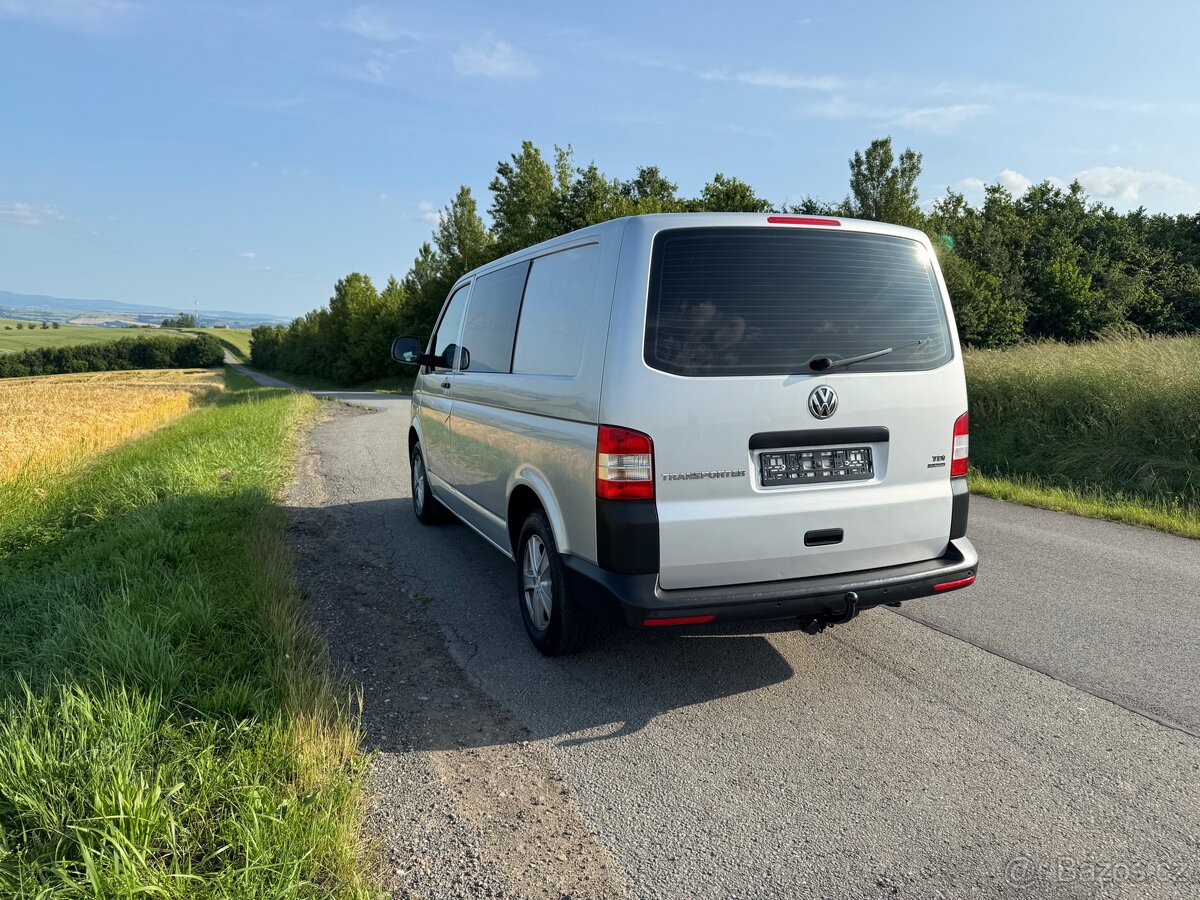 Volkswagen Transporter T5.1 2.0 TDi 5 mist - 6