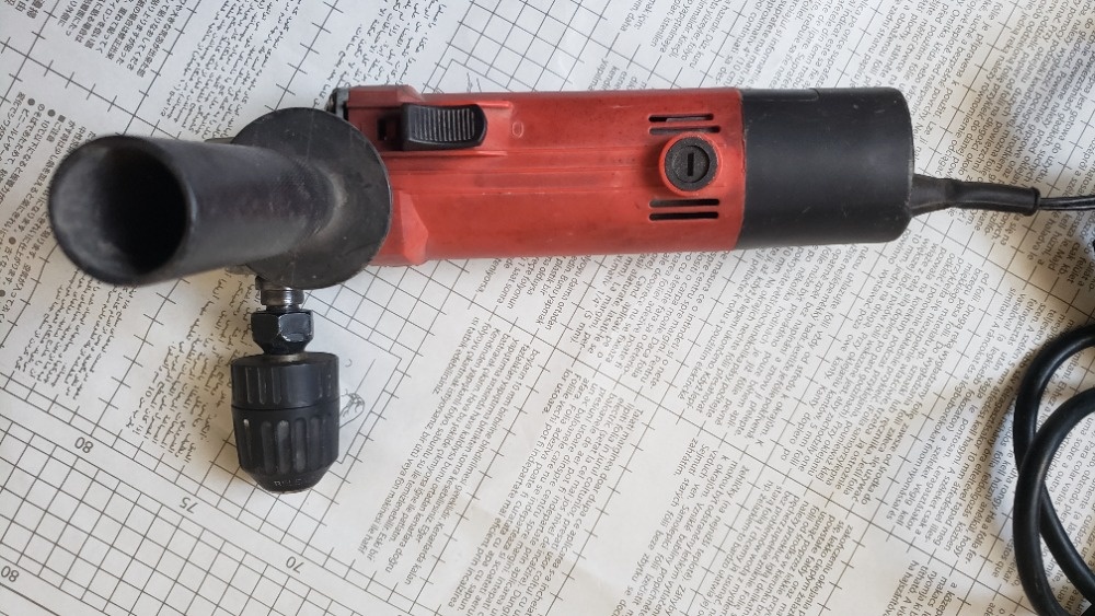 Aku úhlova vrtacka 12V - 6