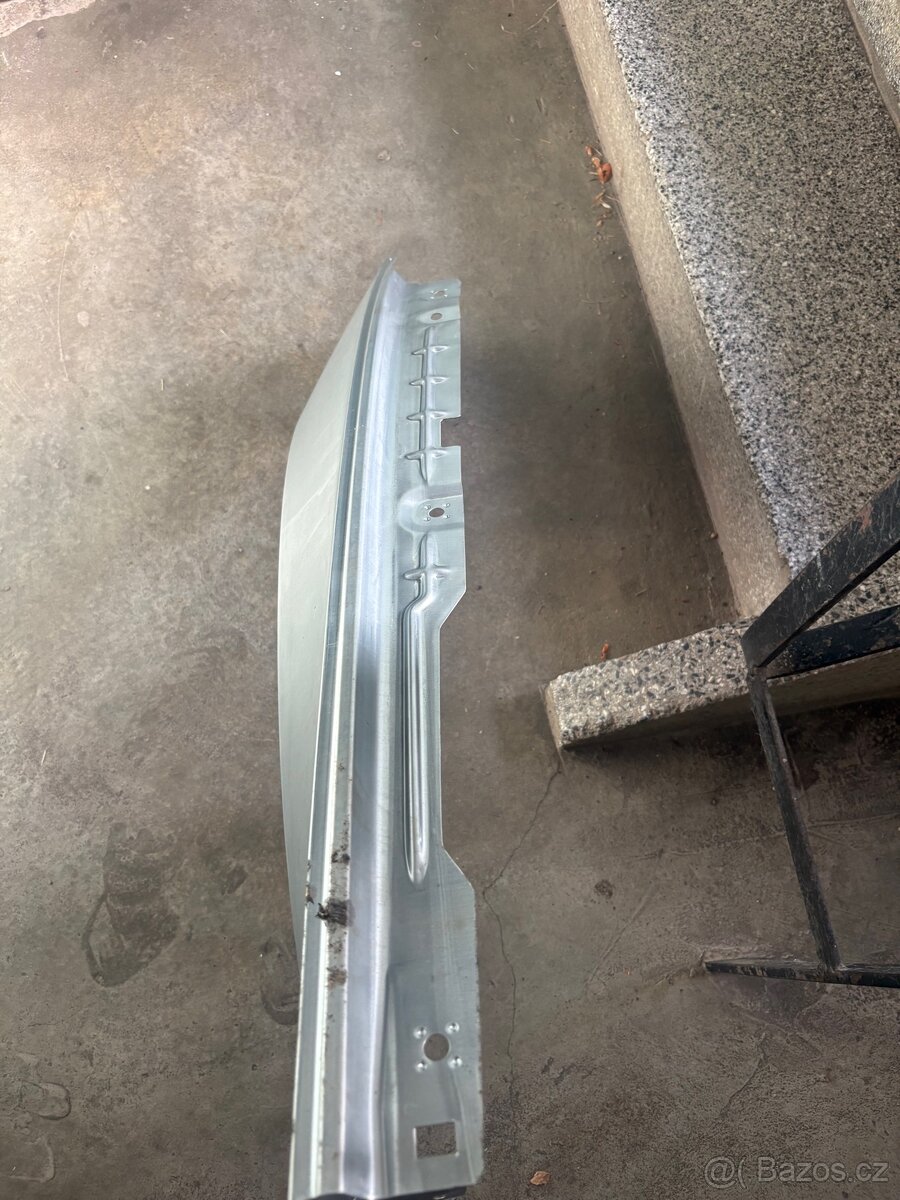 Přední blatníky na Superb III - 6