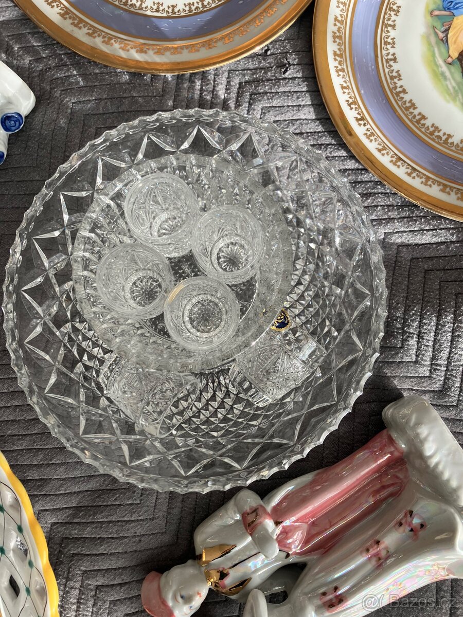 Porcelán a sklo - 6