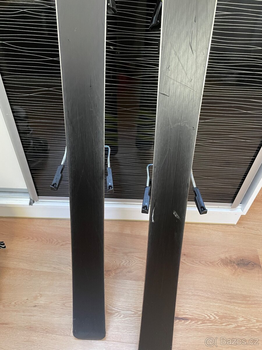 Lyžařské vybavení - 6