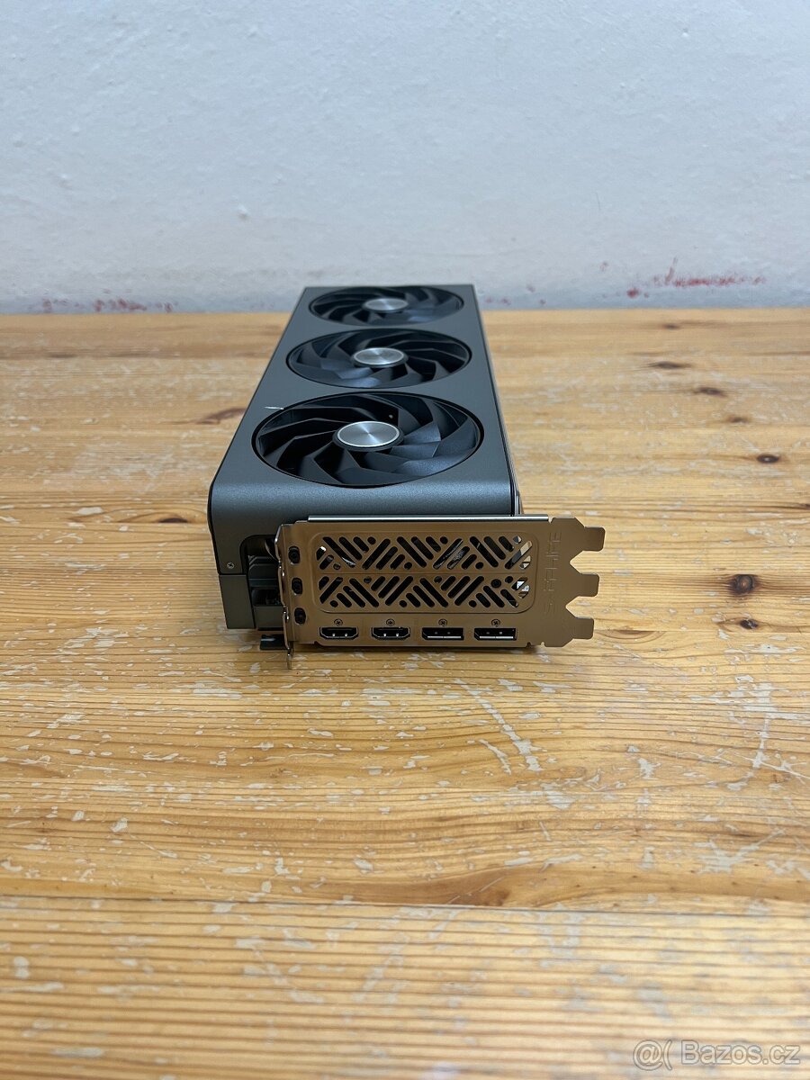 AMD RX 7900 XT SAPPHIRE NITRO+ Vapor-X 20G/Funkční/Záruka - 6