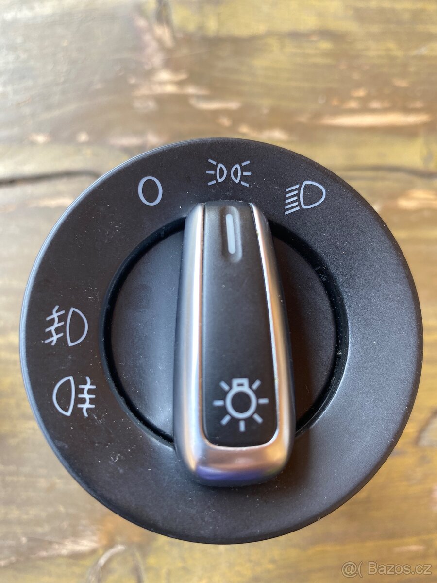 VYPÍNAČE SVĚTEL VW AUDI SEAT ŠKODA - 6