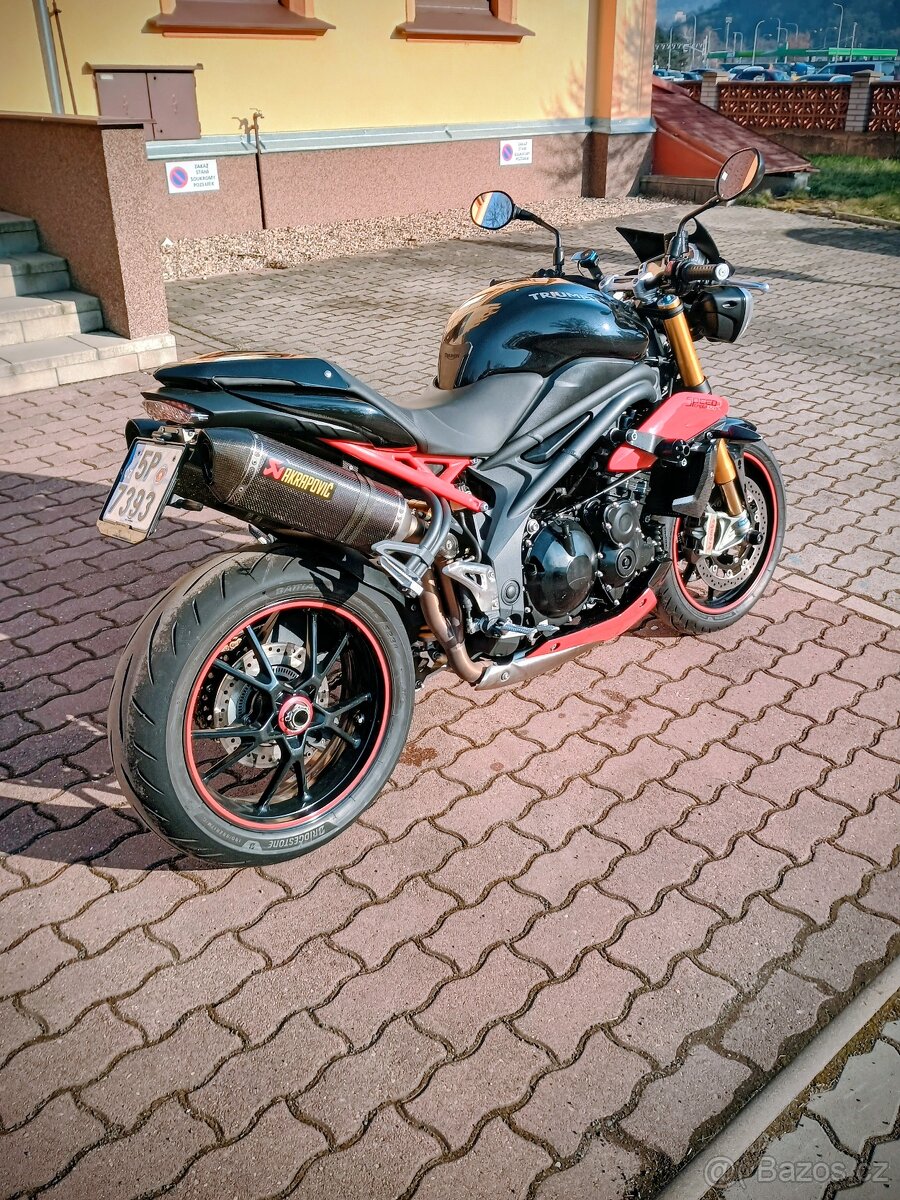 Triumph Speed triple 1050 R - 6