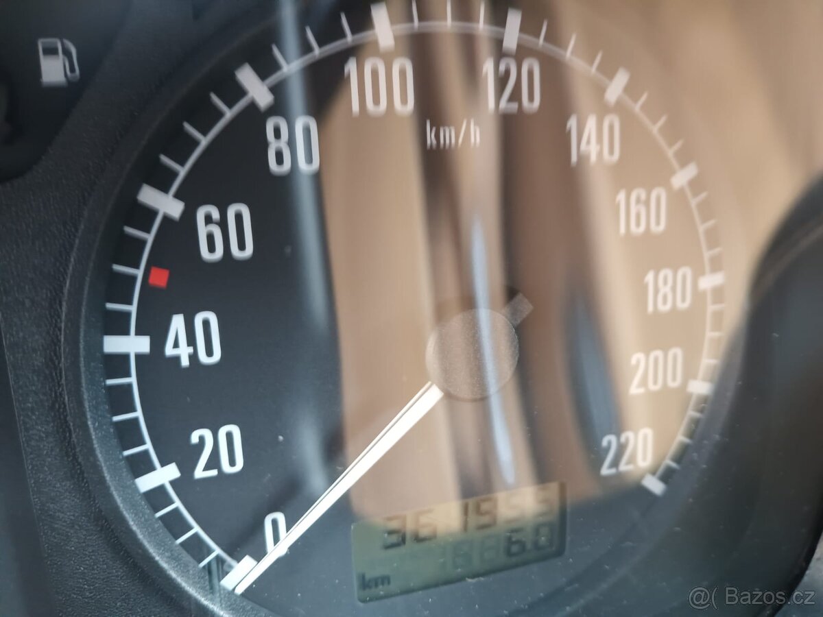 Škoda Octavia I, Laurin & Klement, 81kW 1.9TDI - 6