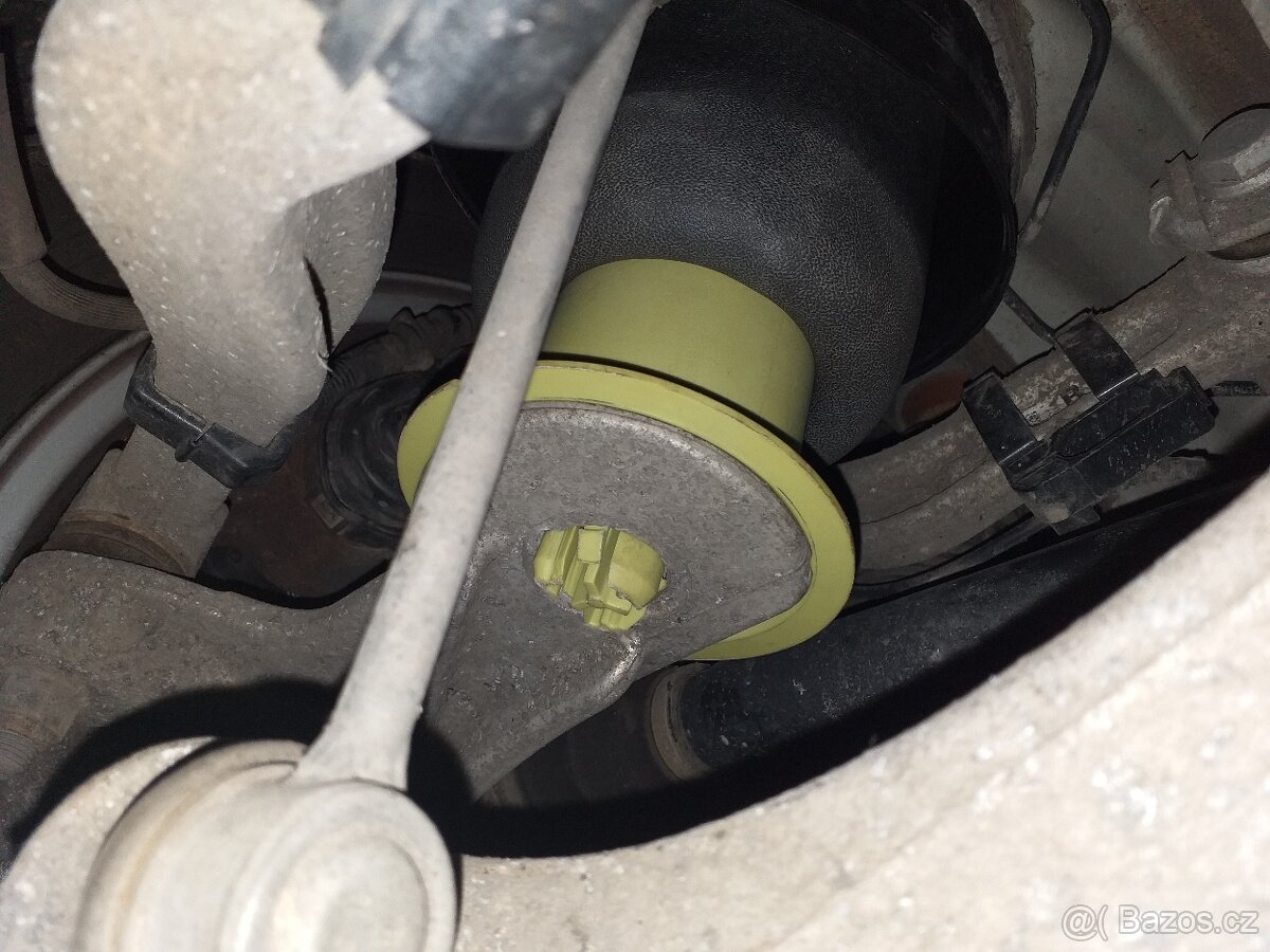 Zadní měch vzduchové měchy BMW 5 F07 F10 F11 X5 F15 F16 E85 - 6