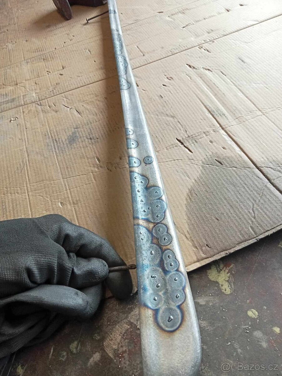 Nověnachromovaná lišta lapače Tatra 603-2/3 - 6