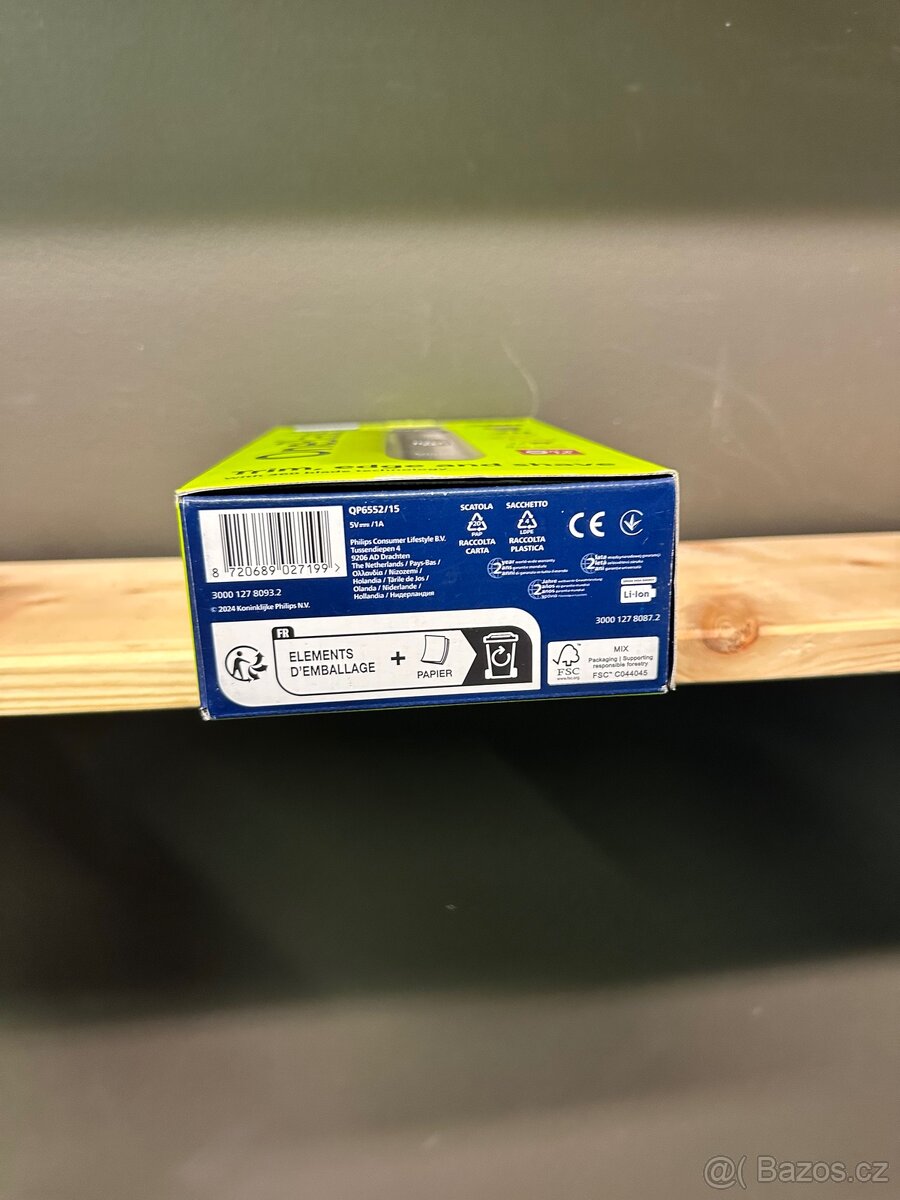 Holící strojek One Blade 360 - 6