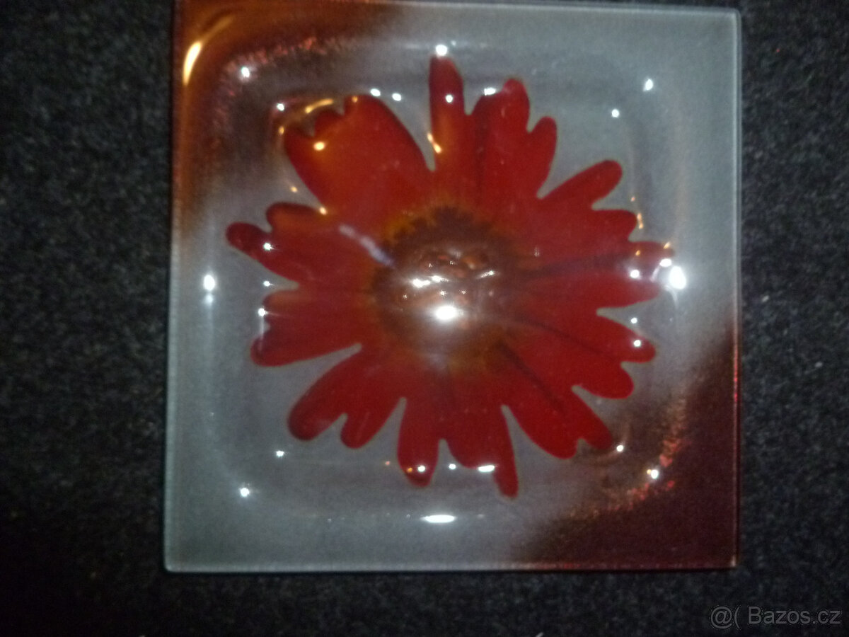 Skleněná souprava--podnos. - 6