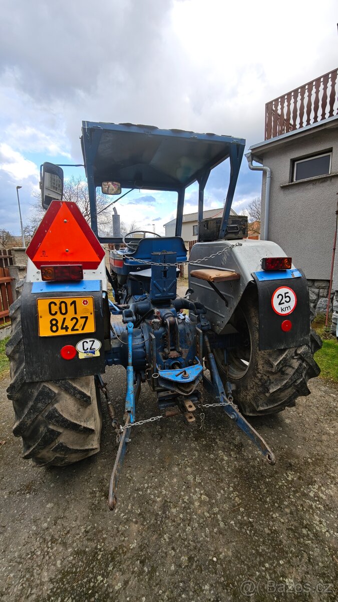 Traktor FORD 5000-8 - 6