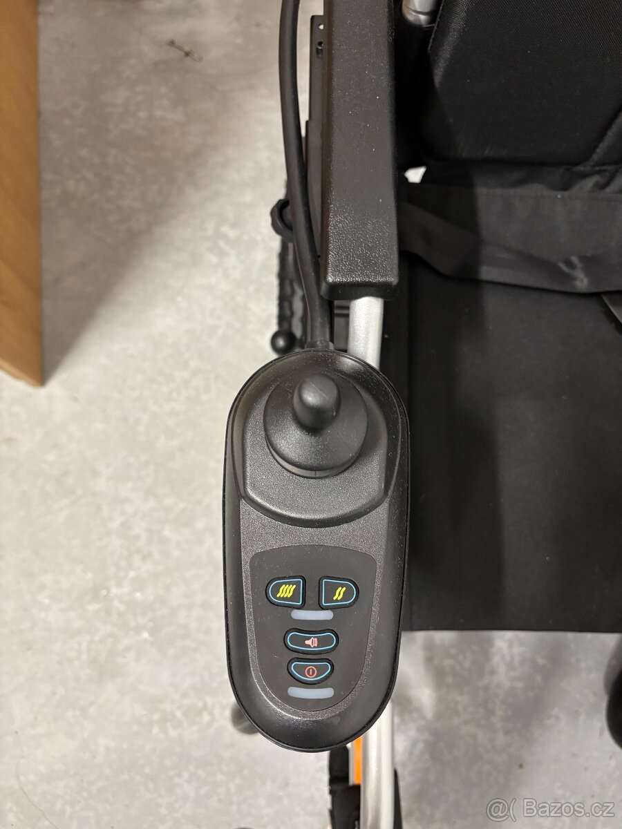Elektrický invalidní vozík - 6