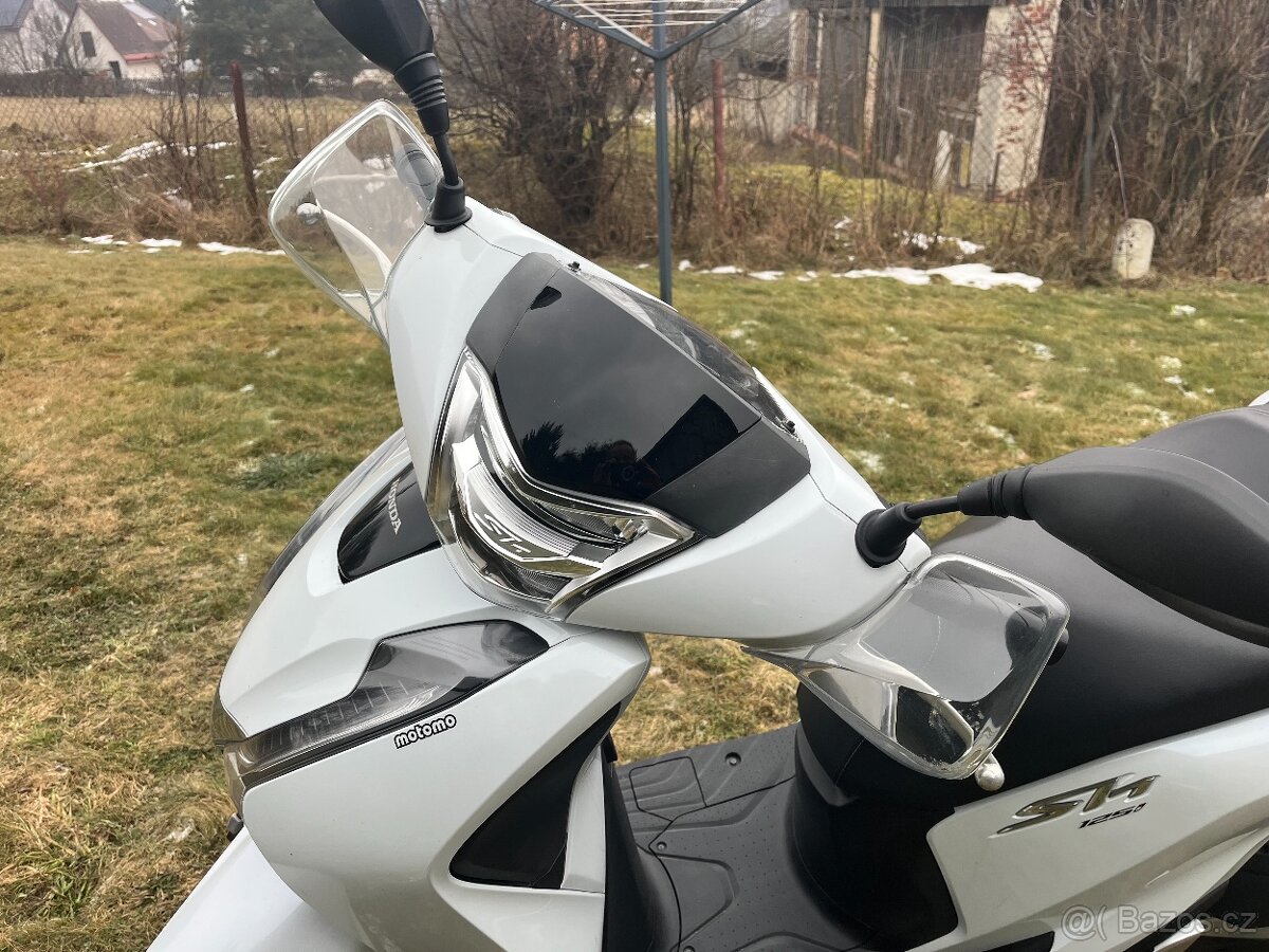 Prodám skůtr Honda SH125 - 6