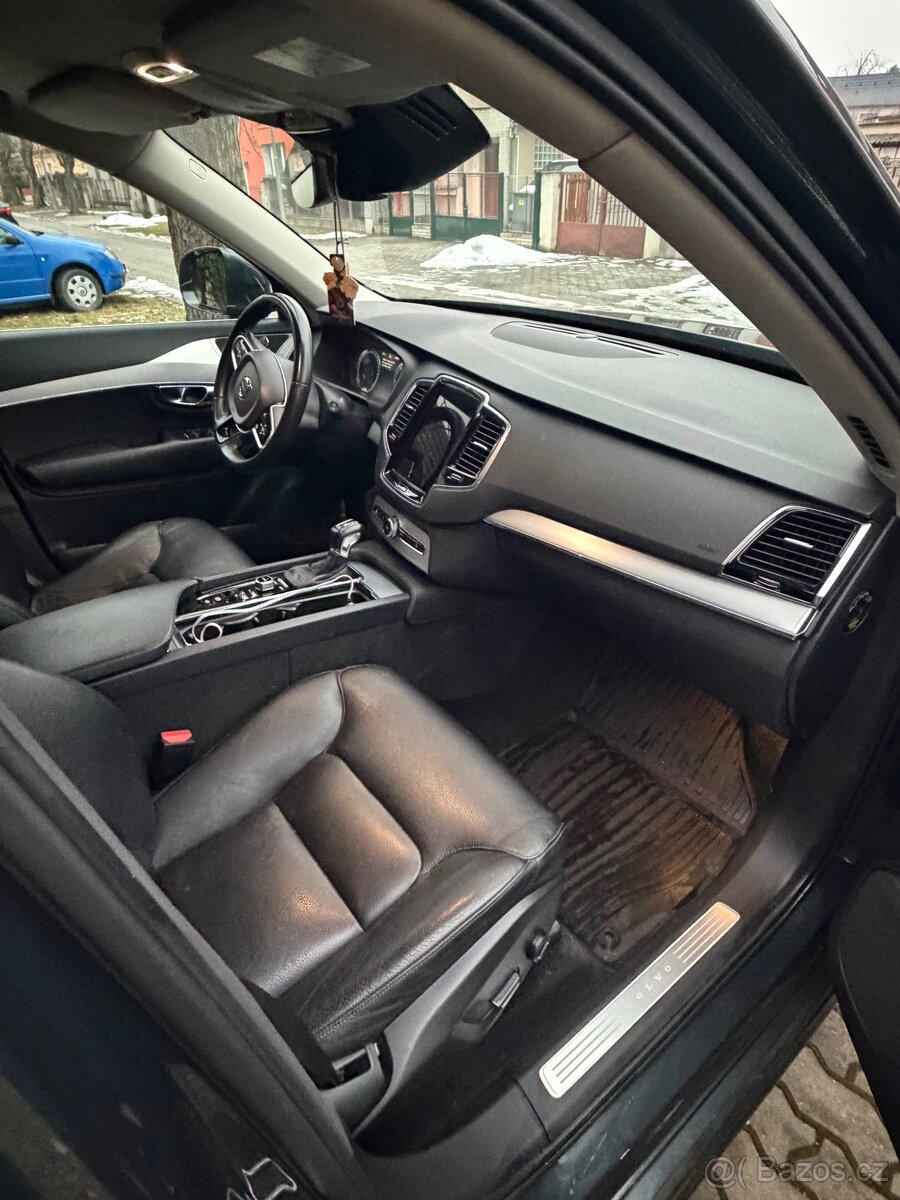 Volvo XC90 D5 - 6