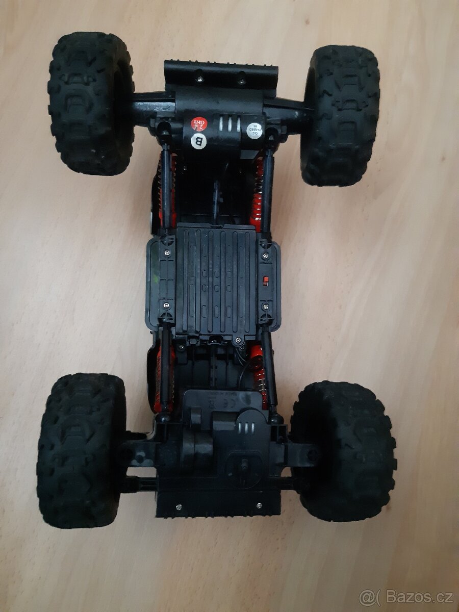 Auto na ovládání - 6