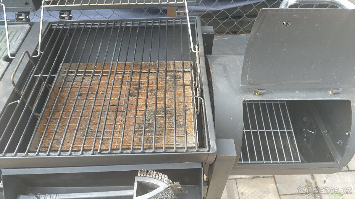 Prodám kombinovaný gril Jamestown Dean - 6