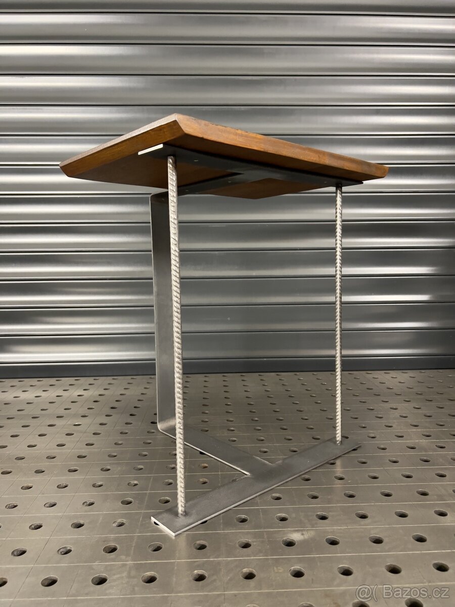 Odkládací stolek - 6