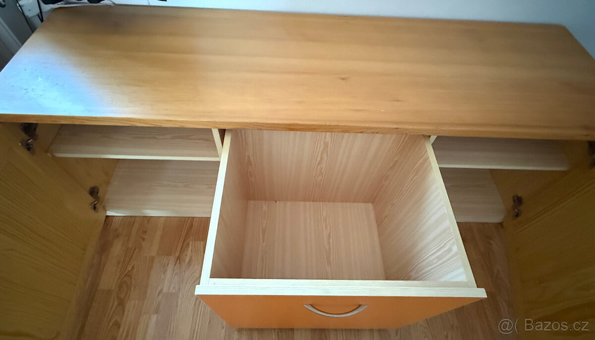 Nábytek z masivu - 6