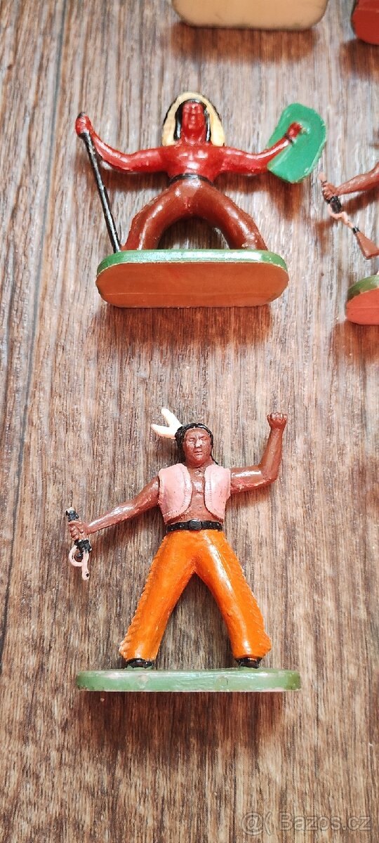 Indiáni figurky 1 z NDR - 6