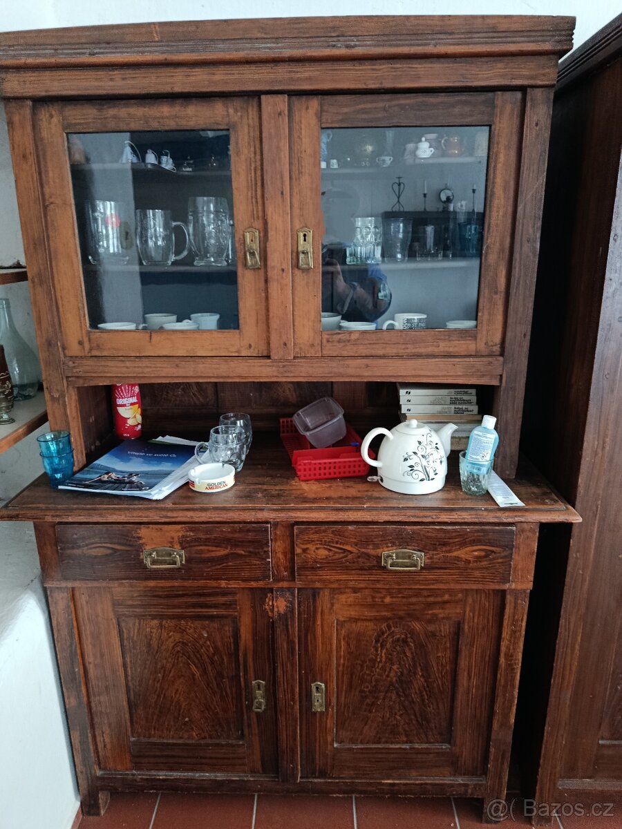 Starý nábytek - 6