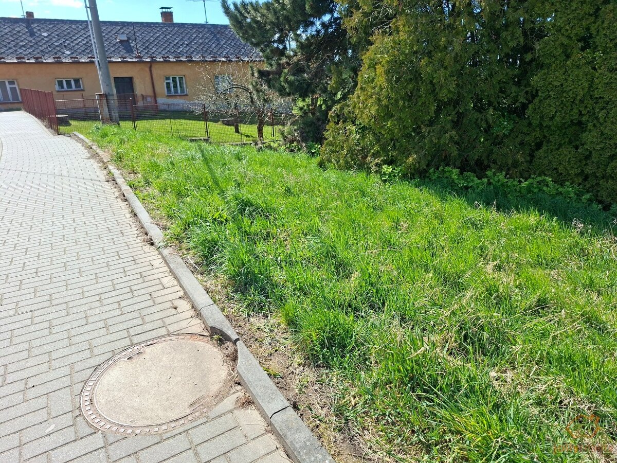 Prodej pozemku 308 m² - Blansko - Těchov - 6