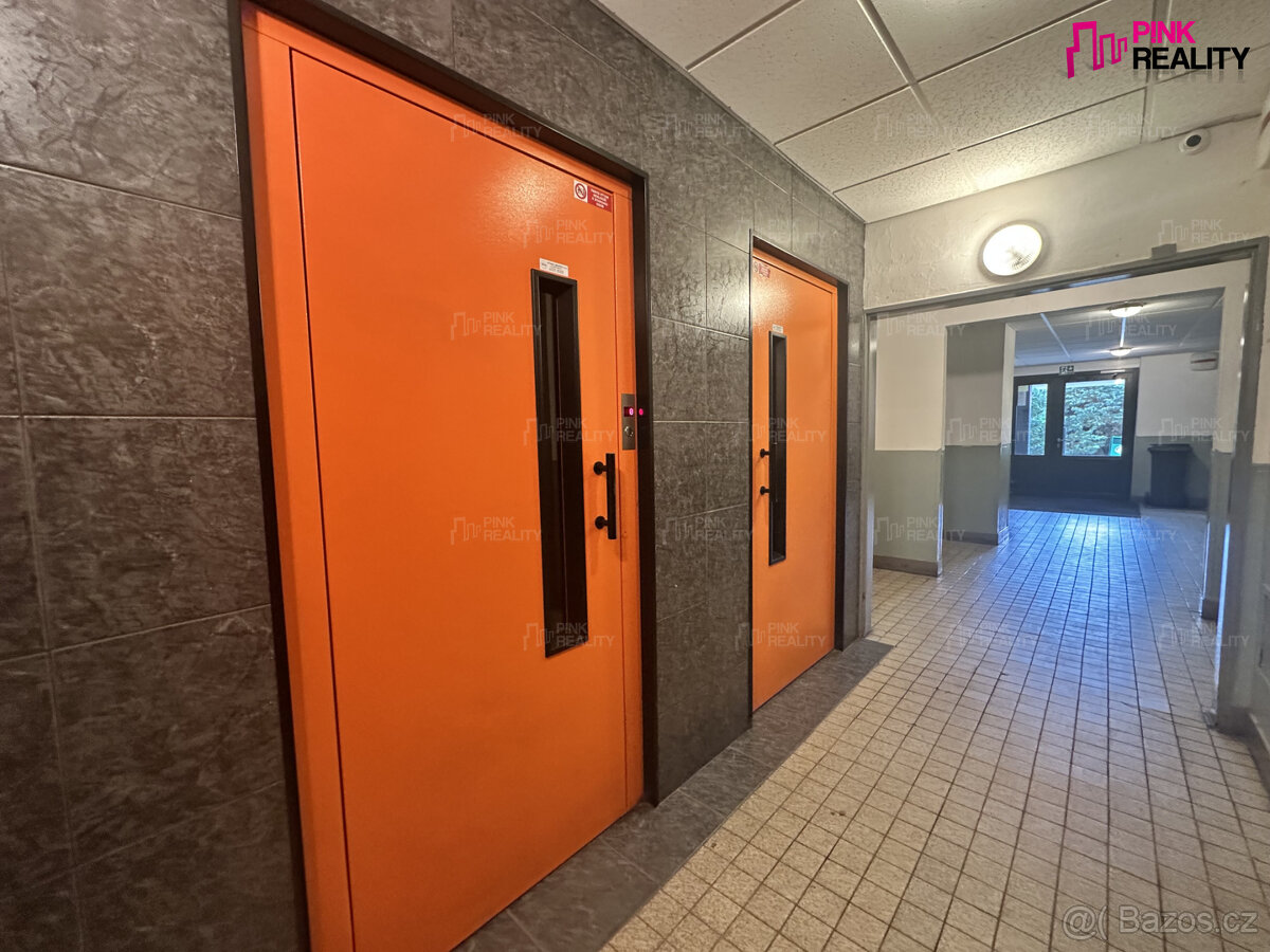 Prodej bytu 2+kk, sídliště Plhov, Náchod - 6