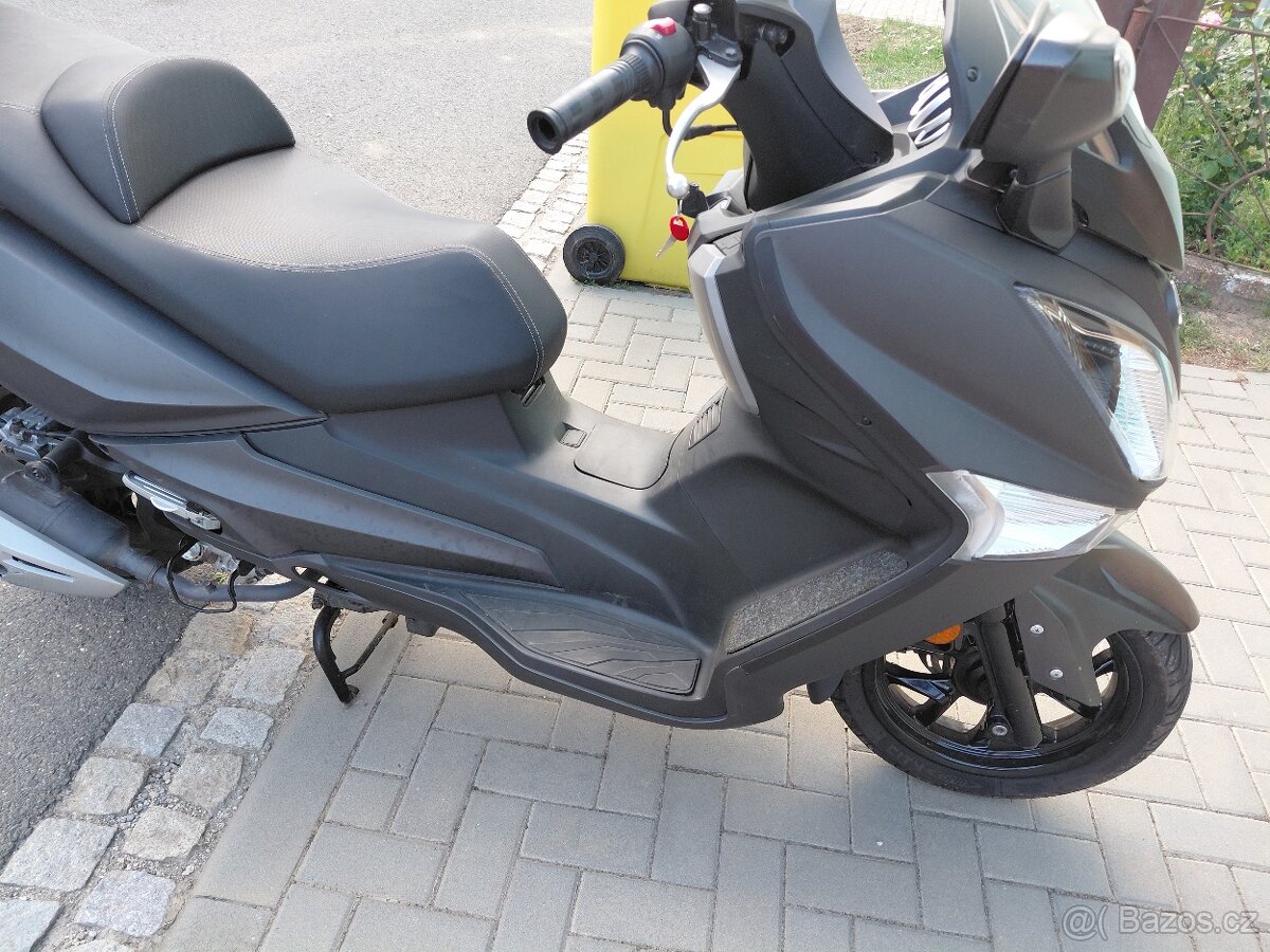 SYM GTS 125 - 6